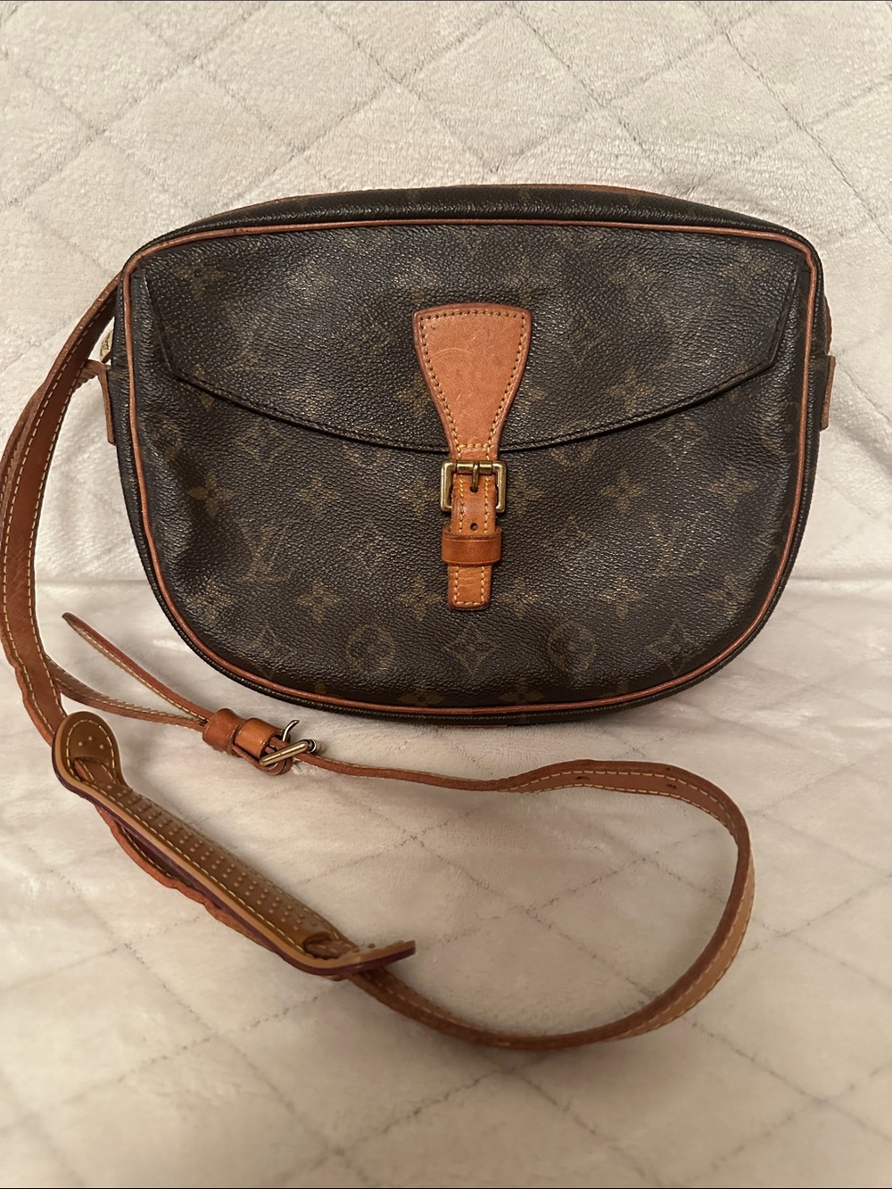 Louis Vuitton Jeune Fille